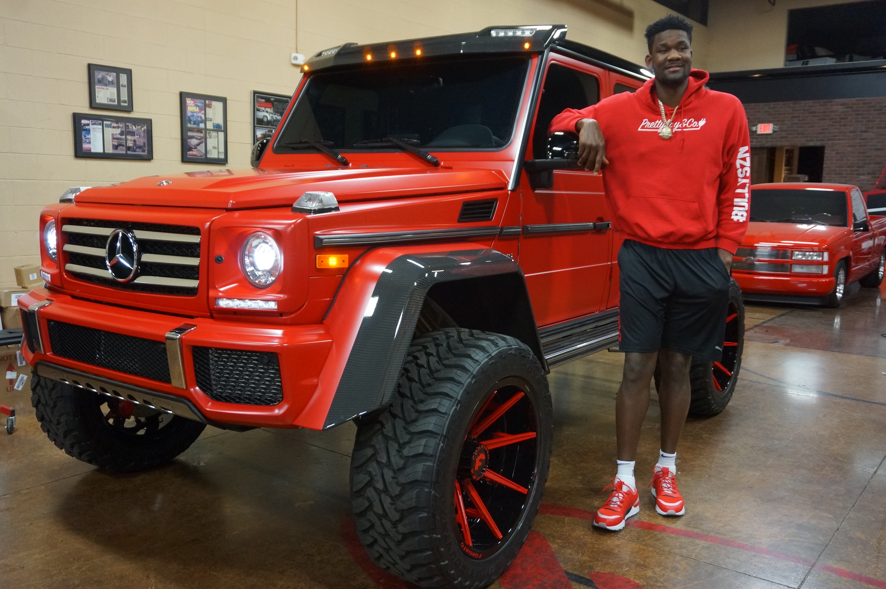 2018 Mercedes Benz G550 4x4 For Deandre Ayton Pro